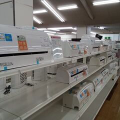 ☆期間限定SALE☆標準工事費込み☆ 東芝 ルームエアコン RAS-G221RBK 2.2