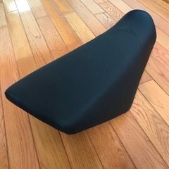 ヤマハ　トリッカーシート新品未使用