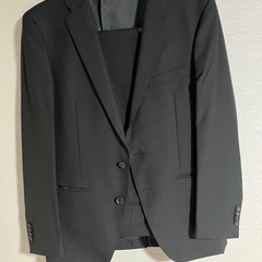 冠婚葬祭用スーツ(12月28日までに引き取りなかった場合は処分します) 冠婚葬祭用スーツ(12月28日までに引き取りなかった場合は