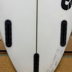 加藤嵐プロ　DHD サーフボード5.9 27.4L  