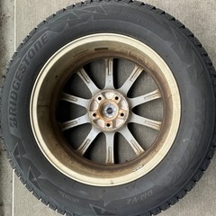 スタッドレスタイヤ　ブリヂストン　BLIZZAK 235/65/R18