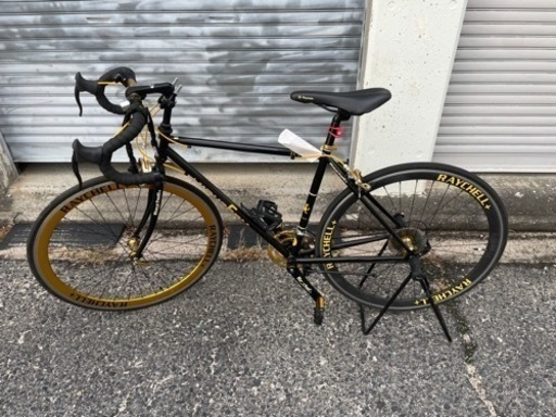 美品 レイチェル Raychell クロスバイク 自転車 スタンド付き ブラック ゴールド