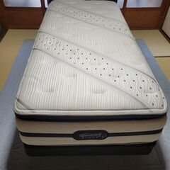 極美品！ SIMMONS Beautyrest Black アメ...