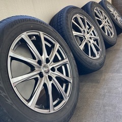 【ネット決済】スタッドレスタイヤ　17インチ　215/60R17...