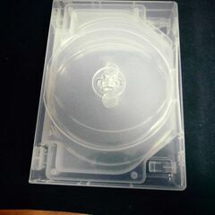 忘れておりました。CD透明ケースも１個　１００円で