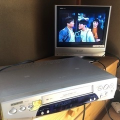 ビデオデッキ　MITSUBISHI  HI-FI  VHS 中古品