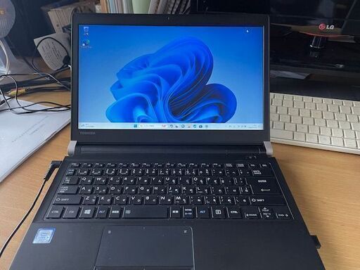 ☆TOSHIBA dynabook R73/J Intel Core i5-7200U/メモリ8GB/SSD512GB/Win11/13.3インチ