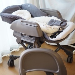 コンビ ネムリラ オートスウィング 自動 ハイローチェア