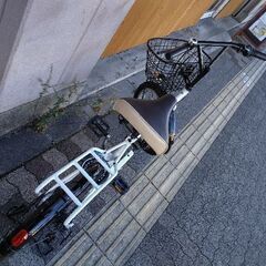 BRIGHT DAY[ブライトディ]20吋 ミニベロ(小径車) 外装6段/LEDオート/ホワイトＸブラック