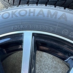 15インチ　ホイール付きスタッドレスタイヤ　極美品