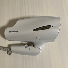 【お取引終了】Panasonic ナノケア ドライヤー