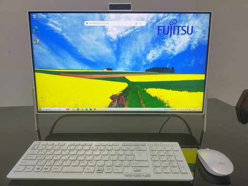 FUJITSU(富士通) i7 7700HQ /DDR4 8GB/SSD 1TB/MADE IN JAPAN