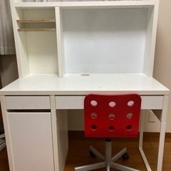 IKEA 学習机とイス