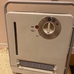 電気温風ヒーター加湿付き