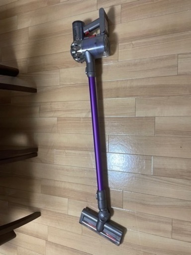 値下げしました:Dyson 掃除機2台　お譲りします