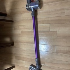 値下げしました:Dyson 掃除機2台　お譲りします