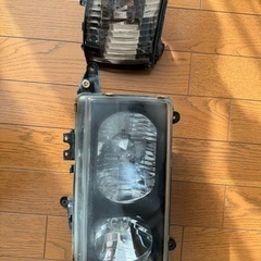 ランクル80 ヘッドライト