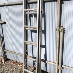 2連伸縮梯子　縮4.2m  伸7.8m 安中引取り