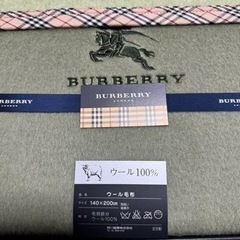 Burberryバーバリー 毛布  新品  決まりました