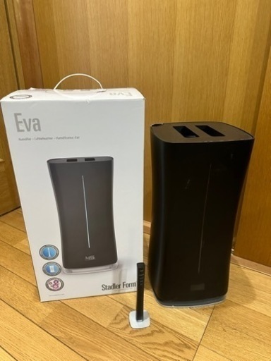 スタドラフォーム エヴァのハイブリッド加湿器です。