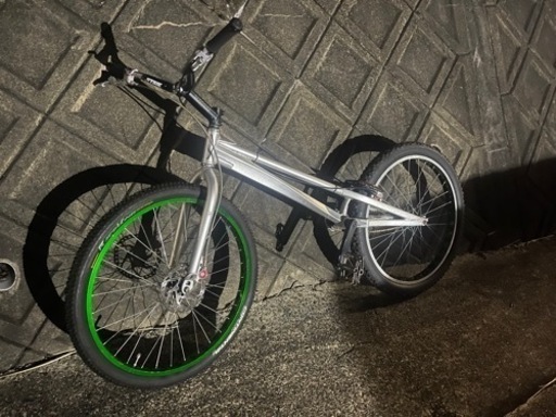 トライアル自転車　トラチャリ　26インチ