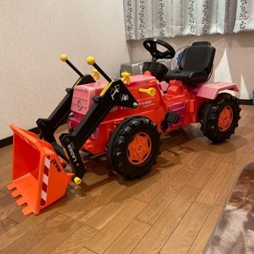 乗用遊具　トラクター　ベンツ
