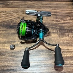 美品 ダイワ 21エメラルダスAIR FC LT2500S-DH