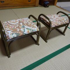 026-籐家具-06(小型の椅子、2個）