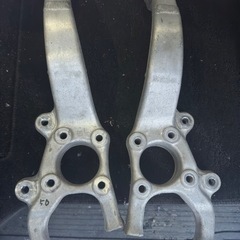 クラウンショートナックル  