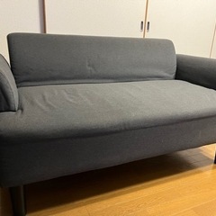IKEA 2人掛けソファー