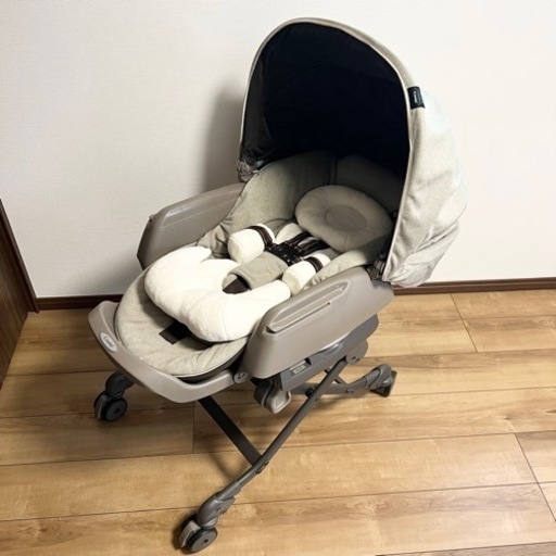 【美品\u0026洗い替えマット付き】コンビ　ネムリラ（電動）