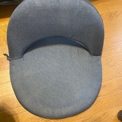 ニトリ　スリム収納座椅子(Nサーフ)　2022年製
