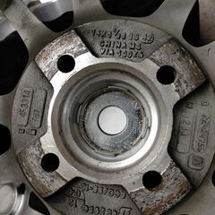 雪に備えて スタッドレスタイヤ＆アルミホイール　アクアなどに適合  値下