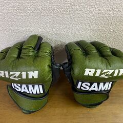 未使用品　RIZIN グローブ ISAMI オープンフィンガー サイズ　M　＃37250-1-2