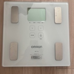 体重計　オムロン　HBF-214-w