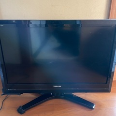 東芝のREGZAのテレビ　32型　