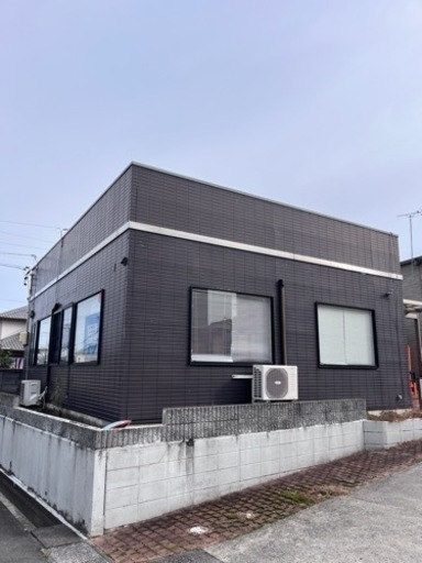 敷金、礼金無し！　51㎡　即日入居可能！4万円　貸し事務所　備品付き　内覧可能