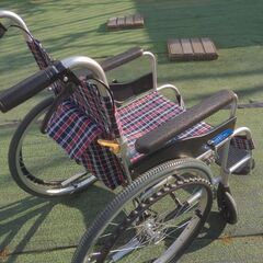 車椅子NEO-1　自走式　日進医療器製