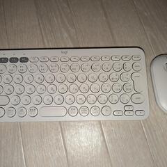 Logicool　ワイヤレスキーボード　マウス