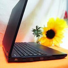 NEC》15.6インチ大画面ノートPC☆テンキー付き☆製造番号：6Y000411A