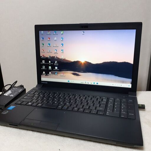 【取引中です】TOSHIBA　dynabook　15インチ　i5　8GB　 SSD（256）　カメラ　Wi-Fi　Bluetooth　マルチ　テンキー　Windows11　23H2