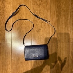 FURLA お財布ショルダーバッグ　ネイビー