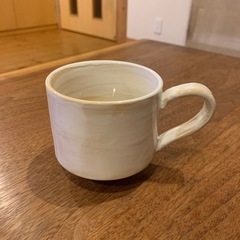 シンプルなマグカップ