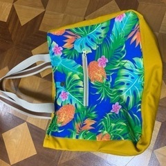 ハワイアンな鞄🌺