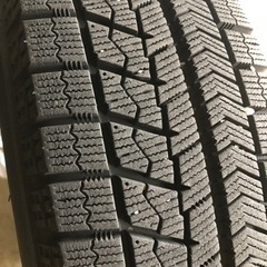 トヨタ　パッソのスタッドレスタイヤ　ホイル付き