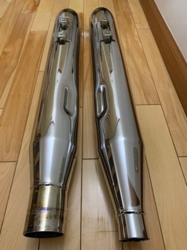 【美品】バンス＆ハインズ マフラー ハーレー ツーリングモデル（’17～） ロードキング