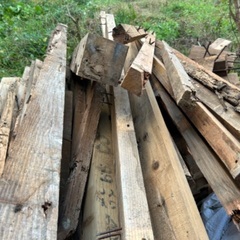 木材　廃材　暖炉の薪に