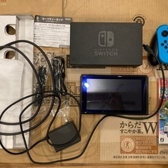 中古　ニンテンドースイッチ　本体　新品スーパーマリオブラザーズ付き