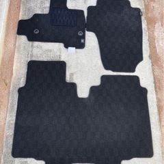 HONDA N-BOXカスタム 純正フロアマット 一式