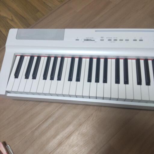 YAMAHA P125 ホワイト 電子ピアノ ※訳あり 現地取引のみ